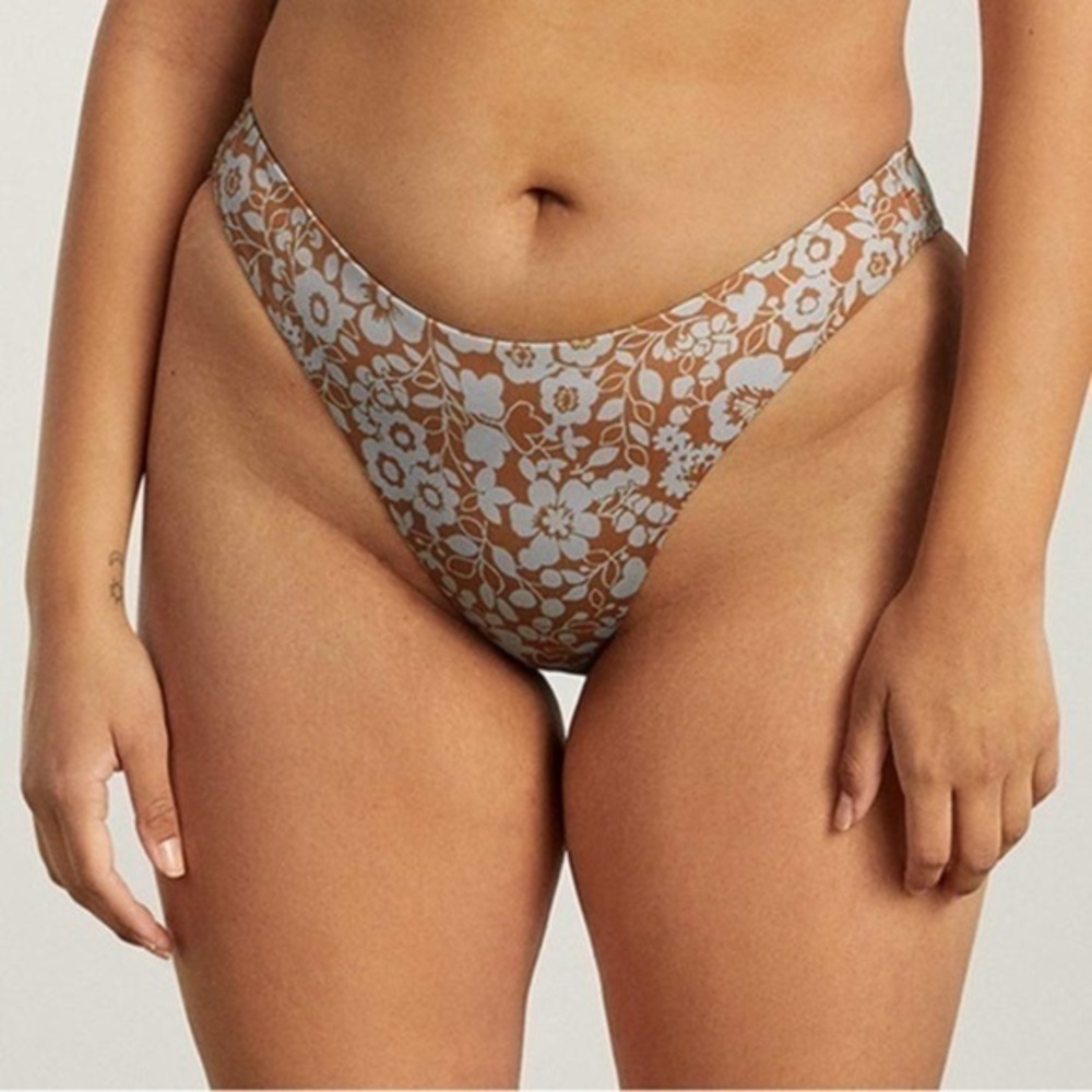 NWT Everlane The Thigh-High Bikini Bottom in honey Floral size Small